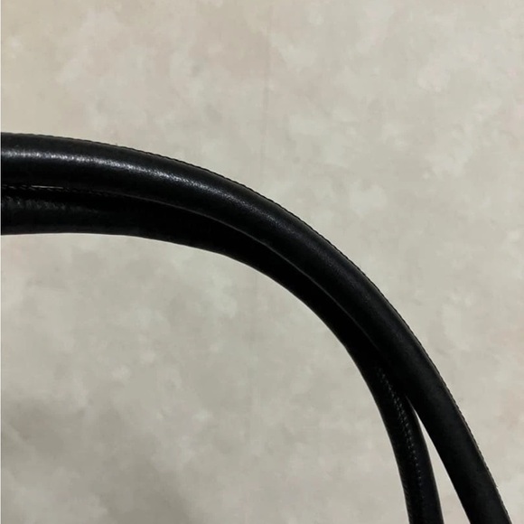 Gucci Classic Black Tote Bag - Picture 4 of 9